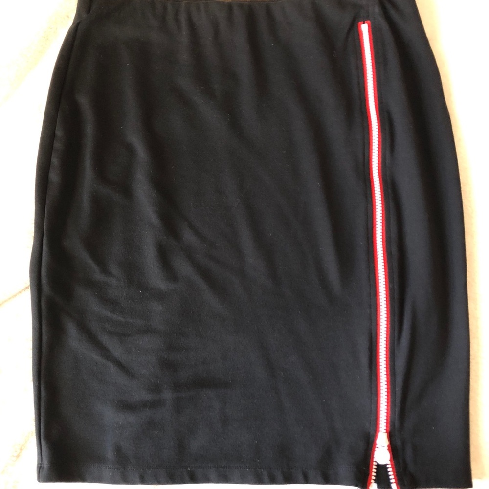 Hunter for Target black side zip skirt